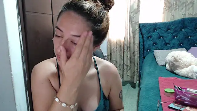 Kate lorens9 online show from November 2025 12:17:01 PM