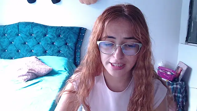Snapshot of Kate_lorens9 chatting on May 2026 02:45:02 PM Kate lorens9 online show from May 2026 02:45:02 PM