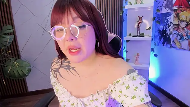 Fluffy Bubble21 online show from February 2025 07:15:01 AM