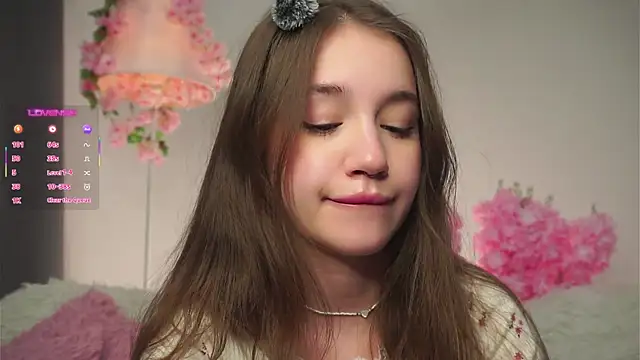 Snapshot of AmiLewis chatting on October 2025 01:06:01 AM AmiLewis online show from October 2025 01:06:01 AM