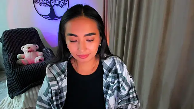 Snapshot of worldofkim chatting on October 2025 02:58:02 PM worldofkim online show from October 2025 02:58:02 PM