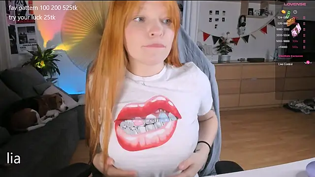 Snapshot of lil_lia chatting on September 2025 08:53:01 PM lil lia online show from September 2025 08:53:01 PM