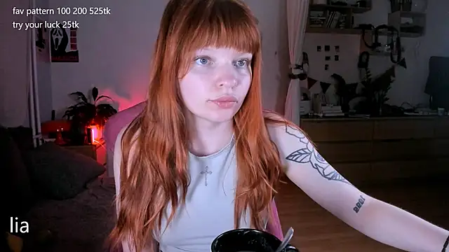 lil lia online show from June 2026 10:35:01 PM