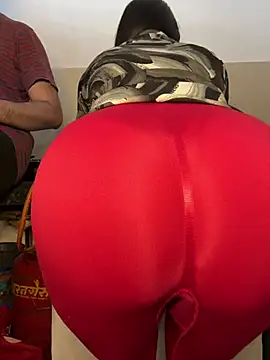 Miss  Malaika online show from January 2025 06:37:01 AM