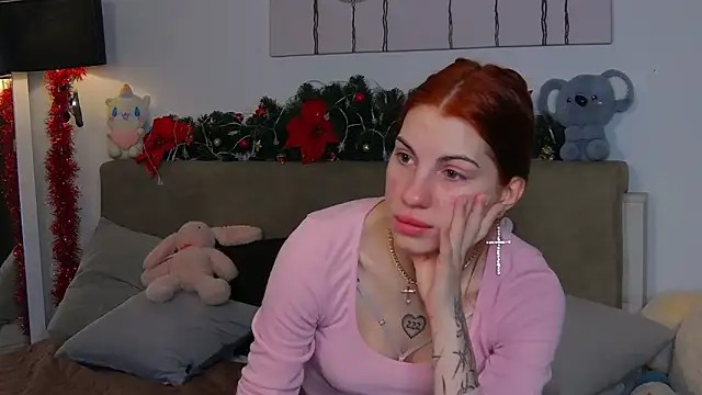 CassKiera online show from December 2025 05:46:02 AM