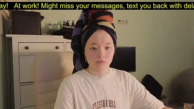 Snapshot of U_KINKY chatting on September 2025 07:09:02 AM U KINKY online show from September 2025 07:09:02 AM