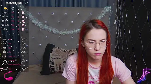EmilyKents online show from December 2024 01:22:01 AM