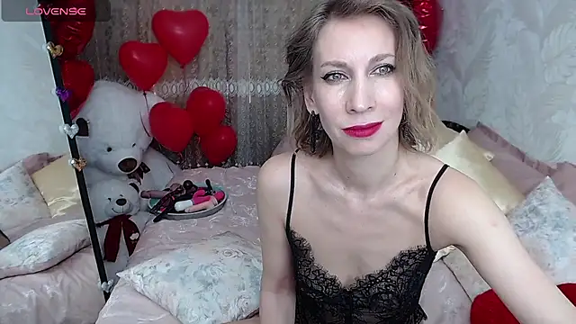 AdrianaSea online show from February 2026 10:44:02 AM