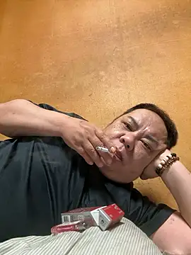 punk0805 online show from April 2026 11:04:02 AM