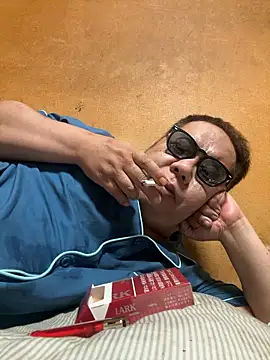 punk0805 online show from May 2026 11:59:01 AM