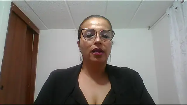 RossanaLionheart online show from February 2025 07:38:01 PM