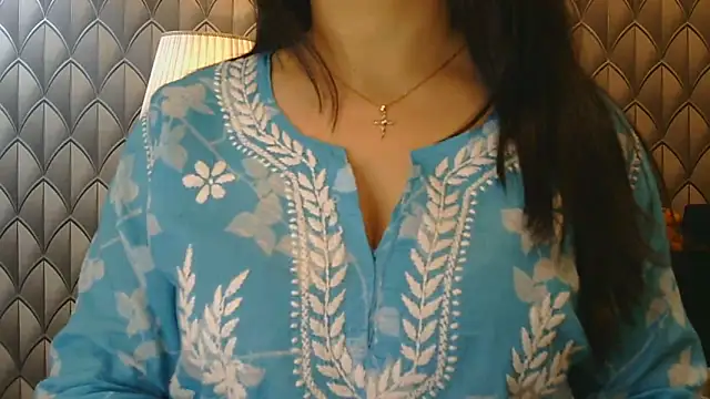 Mishika Gill online show from May 2026 02:28:02 AM