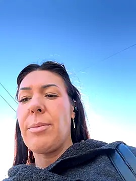 Snapshot of eveangelll chatting on October 2025 07:20:02 AM eveangelll online show from October 2025 07:20:02 AM