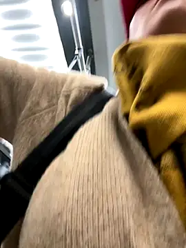 Snapshot of eveangelll chatting on October 2025 03:47:02 AM eveangelll online show from October 2025 03:47:02 AM