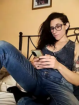 Snapshot of SofiaMori chatting on February 2026 01:20:02 PM SofiaMori online show from February 2026 01:20:02 PM