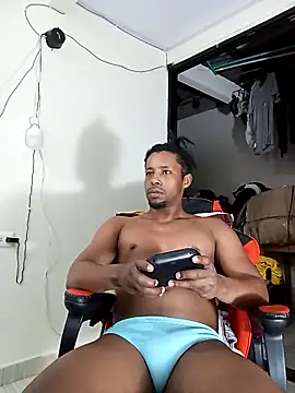 AlejoKhalifa  online show from September 2025 12:16:01 AM