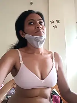 Snapshot of sunita6009 chatting on June 2026 03:10:02 AM sunita6009 online show from June 2026 03:10:02 AM