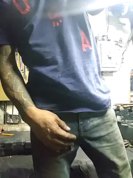 Snapshot of pene_latinoriico chatting on October 2025 05:32:01 AM pene latinoriico online show from October 2025 05:32:01 AM