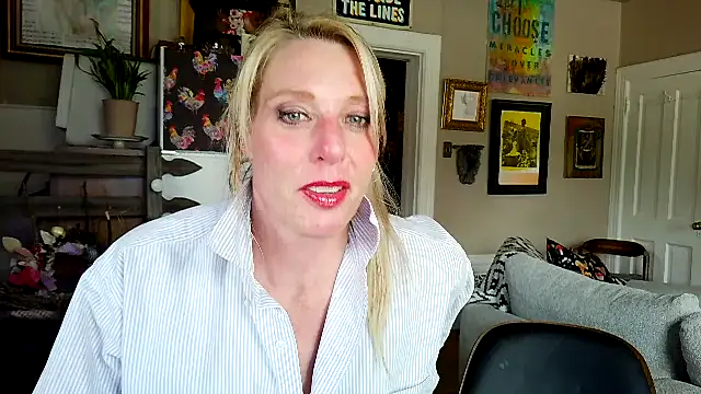 Glamazonx online show from April 2026 07:08:02 PM