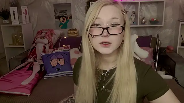 MeowkaKitty online show from January 2026 01:53:02 AM