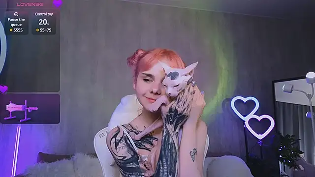 Britney Lynch online show from March 2025 01:09:02 AM