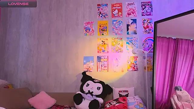 Snapshot of Britney_Lynch chatting on February 2026 07:08:01 AM Britney Lynch online show from February 2026 07:08:01 AM