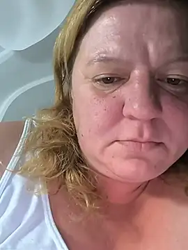 jusichka online show from July 2026 06:04:01 PM