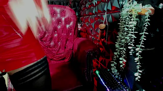 DominatrixxxAnna online show from March 2025 06:33:02 PM