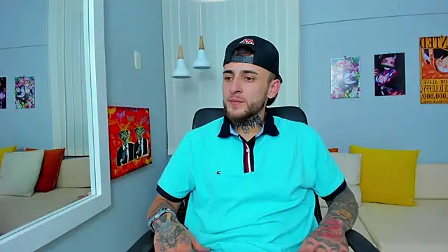 Snapshot of Drako_Lamar chatting on February 2025 03:49:01 PM Drako Lamar online show from February 2025 03:49:01 PM