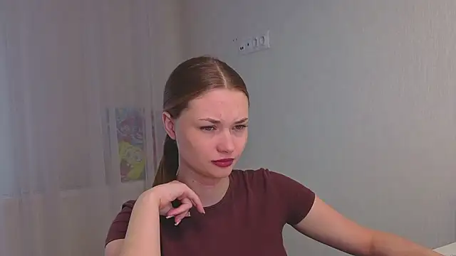 CharryClim online show from October 2025 04:15:01 AM