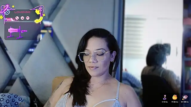 Snapshot of paula_daniela1 chatting on October 2025 09:30:01 PM paula daniela1 online show from October 2025 09:30:01 PM