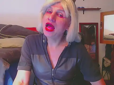 LorenJade online show from April 2026 09:01:02 AM