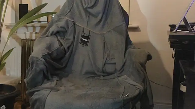 Snapshot of samson2012 chatting on November 2025 09:15:01 PM samson2012 online show from November 2025 09:15:01 PM