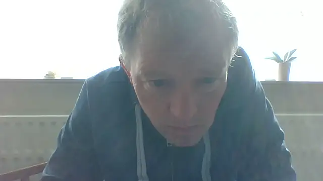 Snapshot of bertolini chatting on March 2026 12:52:02 PM bertolini online show from March 2026 12:52:02 PM