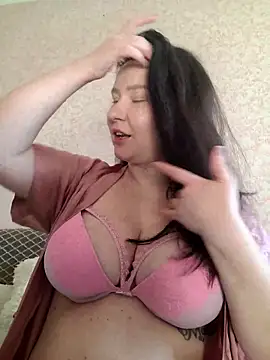 Snapshot of AlexaLexie chatting on March 2026 07:02:01 AM AlexaLexie online show from March 2026 07:02:01 AM