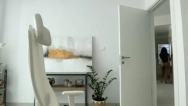 smileybabe online show from June 2026 06:45:02 AM