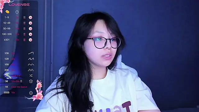 Snapshot of maydaykimmy chatting on December 2024 03:39:01 AM maydaykimmy online show from December 2024 03:39:01 AM
