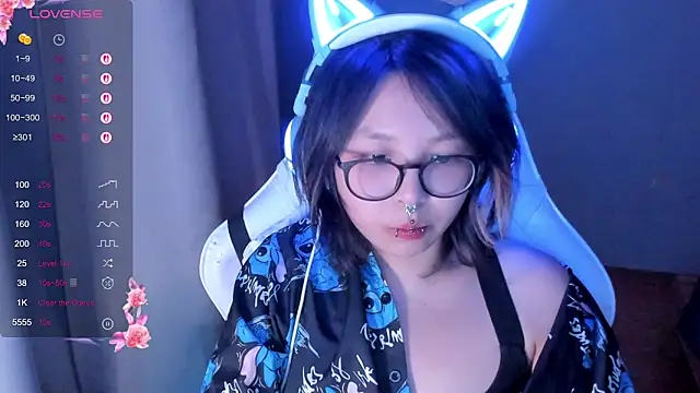 maydaykimmy online show from February 2026 09:46:02 PM