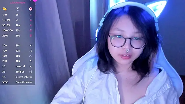 Snapshot of maydaykimmy chatting on April 2026 02:46:02 AM maydaykimmy online show from April 2026 02:46:02 AM