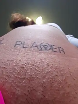 Snapshot of BabySPieS chatting on December 2025 08:30:02 AM BabySPieS online show from December 2025 08:30:02 AM