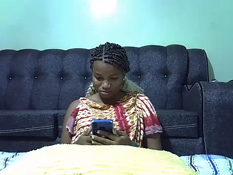 prettychoco1 online show from March 2025 07:28:01 PM