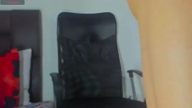 Snapshot of MikeRoss7777 chatting on September 2025 06:03:01 AM MikeRoss7777 online show from September 2025 06:03:01 AM