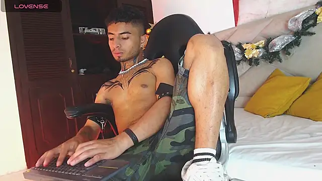 JuanCamiilo 66 online show from December 2024 03:16:02 AM