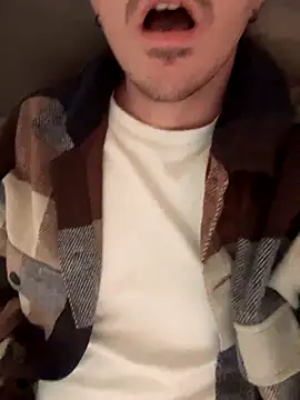 Snapshot of Rey_chard96 chatting on September 2025 10:36:01 AM Rey chard96 online show from September 2025 10:36:01 AM