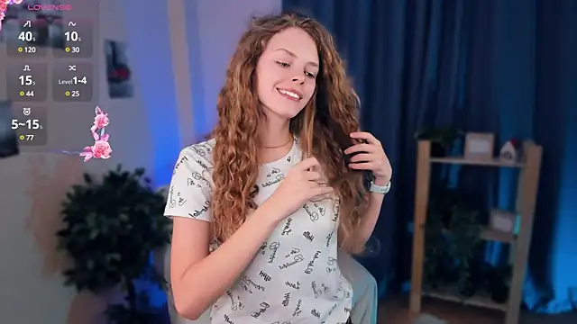 Snapshot of RayaNenlia chatting on December 2024 08:09:02 AM RayaNenlia online show from December 2024 08:09:02 AM