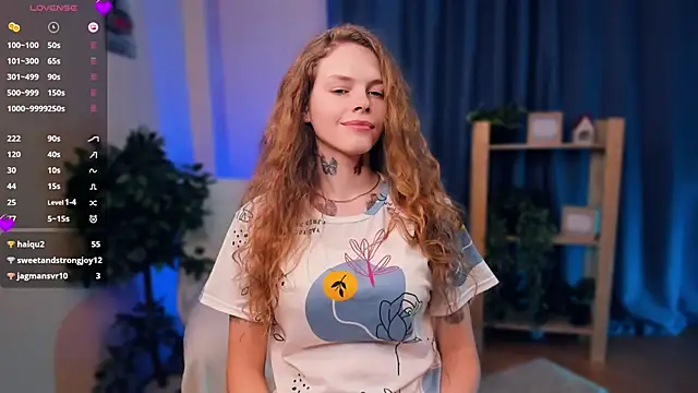 Snapshot of RayaNenlia chatting on January 2025 08:14:02 AM RayaNenlia online show from January 2025 08:14:02 AM