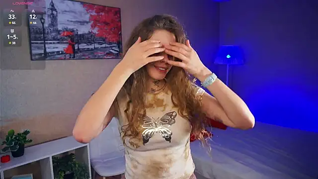 Snapshot of RayaNenlia chatting on February 2025 05:49:02 AM RayaNenlia online show from February 2025 05:49:02 AM