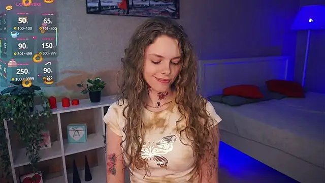 Snapshot of RayaNenlia chatting on March 2025 08:19:02 AM RayaNenlia online show from March 2025 08:19:02 AM