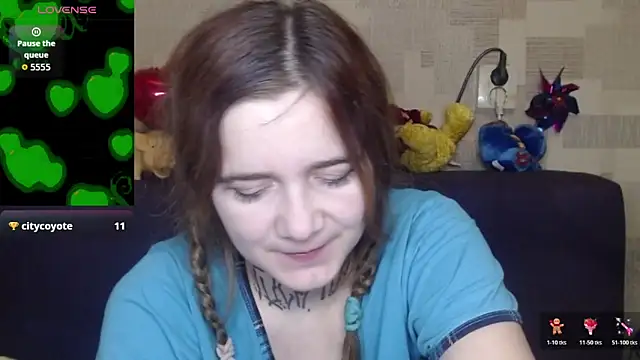 Snapshot of Yours_good_mood chatting on November 2025 04:04:01 AM Yours good mood online show from November 2025 04:04:01 AM