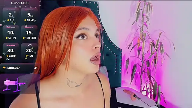 Snapshot of Emmaa_Saenz_ chatting on February 2025 02:01:01 AM Emmaa Saenz online show from February 2025 02:01:01 AM